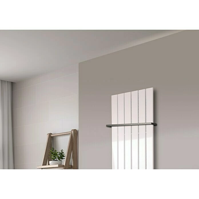 BAUHAUS Designheizkörper Peking 47 X 120 Cm, Mit 1 Handtuchhalter (15 Mm), 799 W Bei 75/65/20 °C, Weiß 5 BAUHAUS Designheizkörper Peking 47 X 120 Cm, Mit 1 Handtuchhalter (15 Mm), 799 W Bei 75/65/20 °C, Weiß – Bild 3
