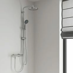 BAUHAUS Grohe Vitalio Start Duschsystem 210 Mit Umsteller, Lochabstand: 62 Cm, Anzahl Strahlarten: 2 Stk., Chrom -Sanitärinstallation Verkaufsladen 12 385