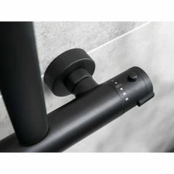 BAUHAUS Camargue Duschsystem New York Mit Thermostatarmatur, Anzahl Strahlarten: 3 Stk., Schwarz -Sanitärinstallation Verkaufsladen 12 520