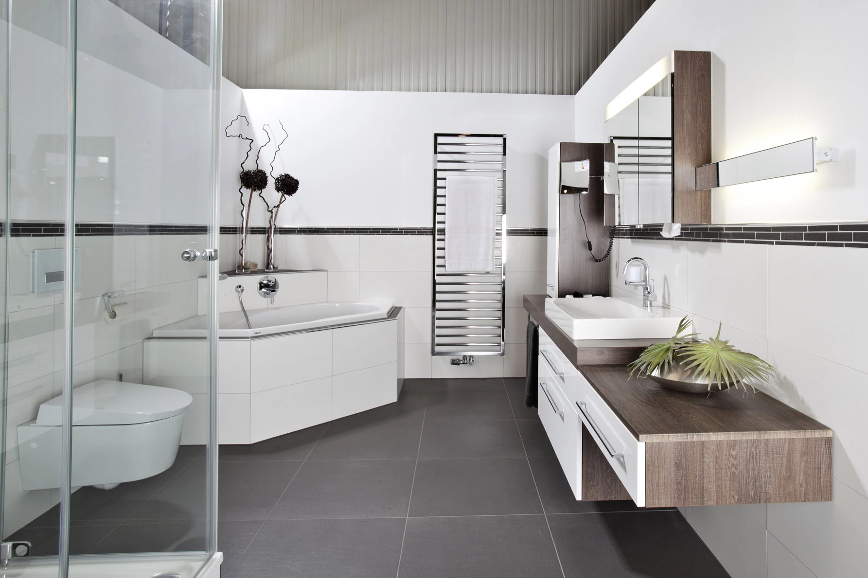 Sanitärinstallation Verkaufsladen -Sanitärinstallation Verkaufsladen 145